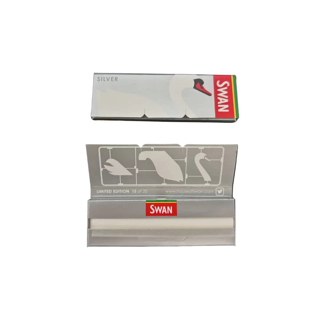 Swan Silver Regular Size Rolling Papers